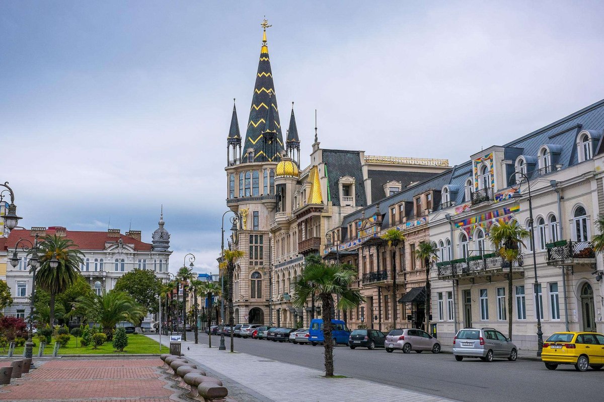 gorod-Batumi-01.original