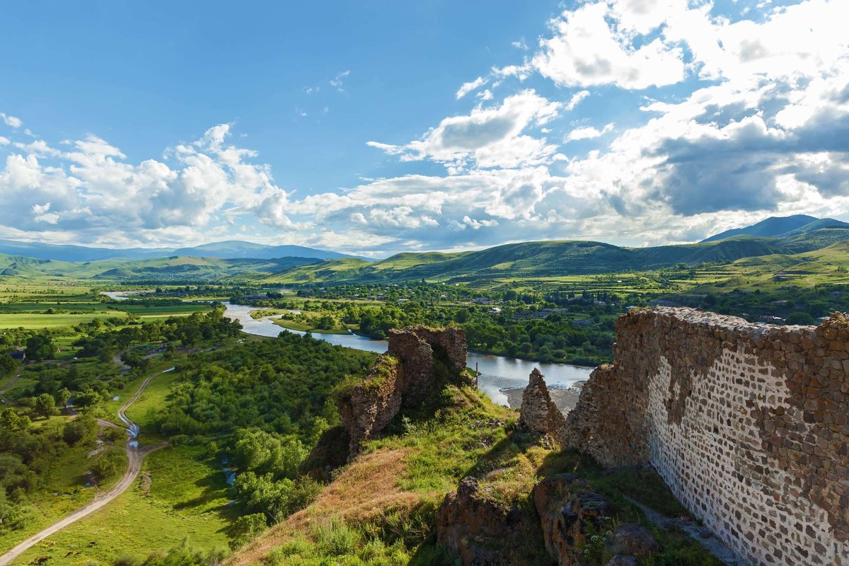 gorod-krepost-atskuri