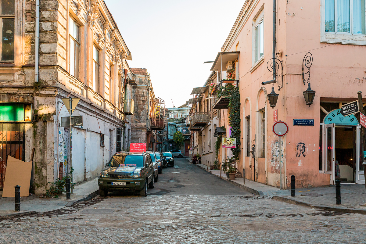 kote-afkhazi-street-01