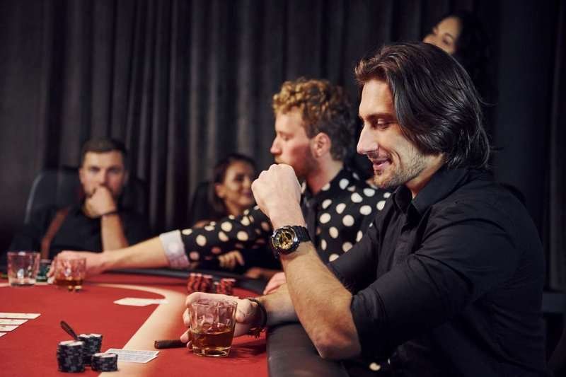 young people play in Georgian casinos