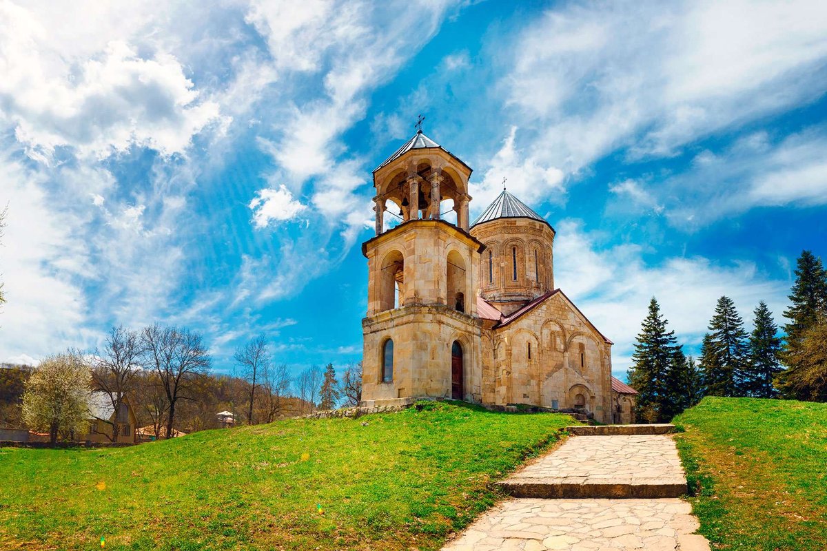 nikortsminda-cathedral-racha-01.original