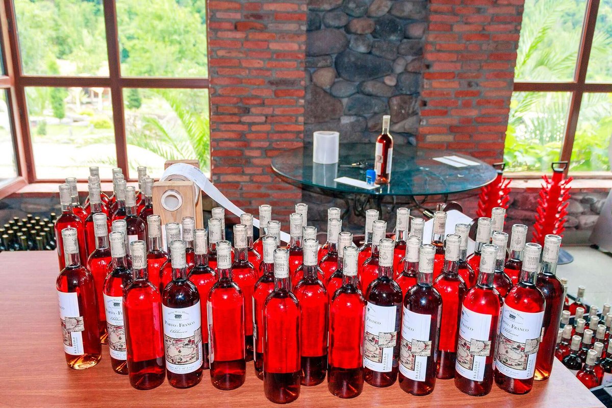 pink wine georgia
