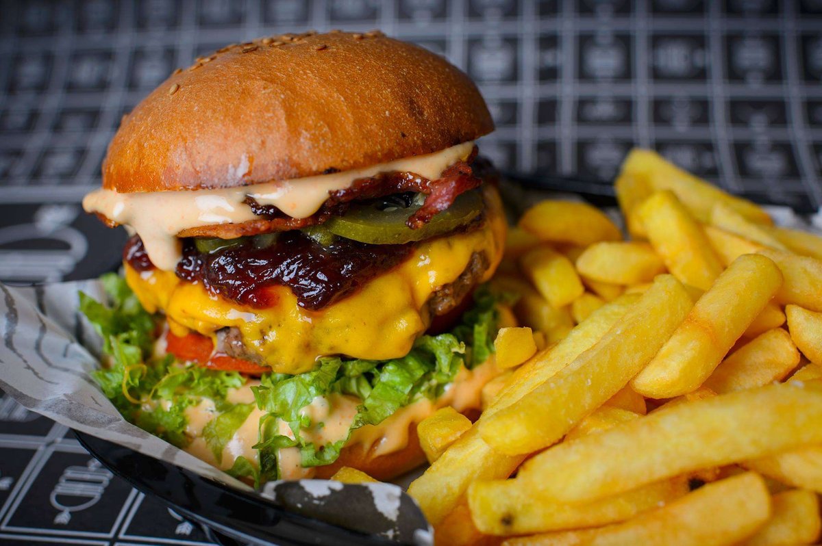 Burger Pipes