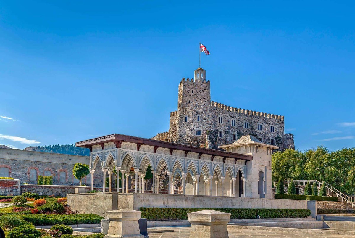 rabati-castle-akhaltsikhe-georgia