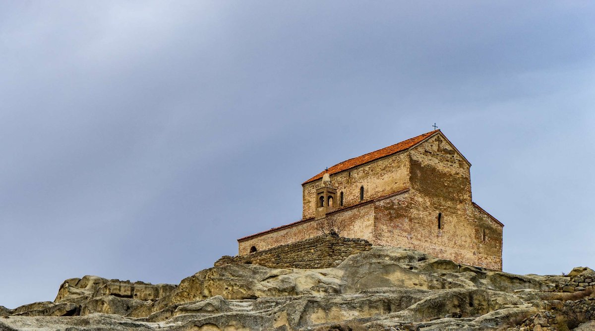ruins-of-uplistsikhe-rock-town