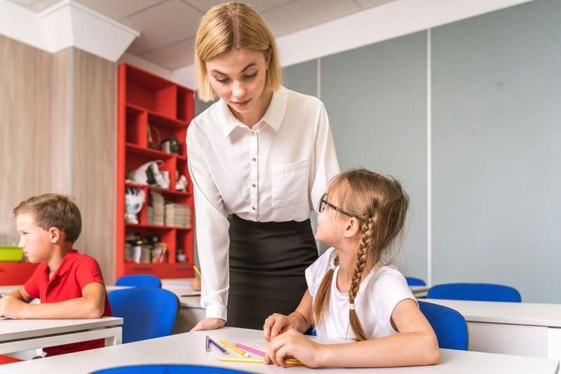 schoolers-enjoying-school-time-and-lesson-wi.max-800x600