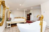 Shindisi Residence