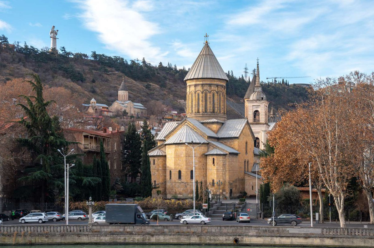 sioni-cathedral-dormition-is-georgian-orthodox-cathedral-tbilisi