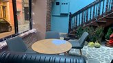 Cafe Top shelf lounge