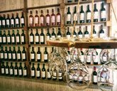 ღვინის მაღაზია